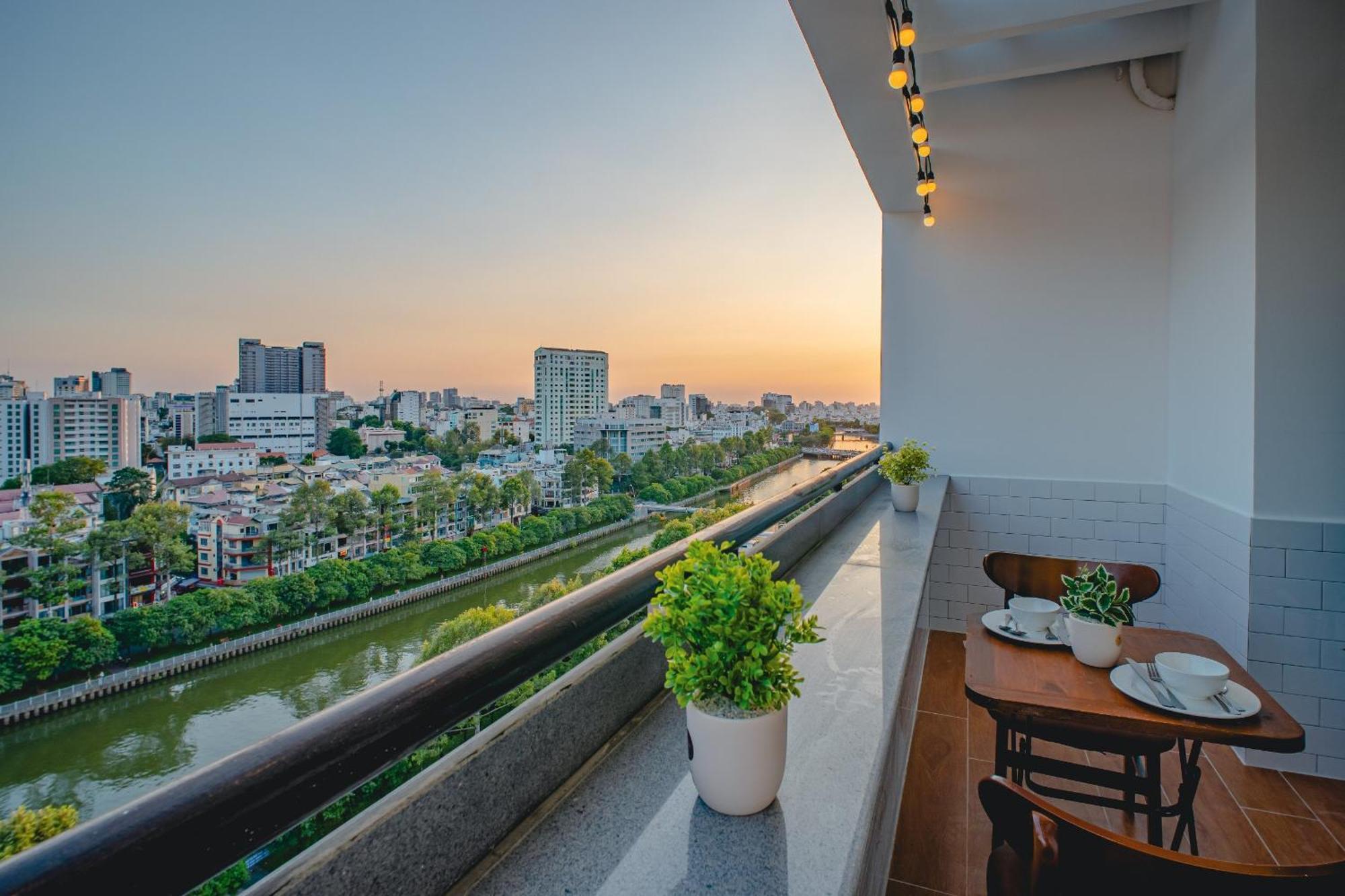 La Casa Di Dicembre Hcmc TP. Hồ Chí Minh